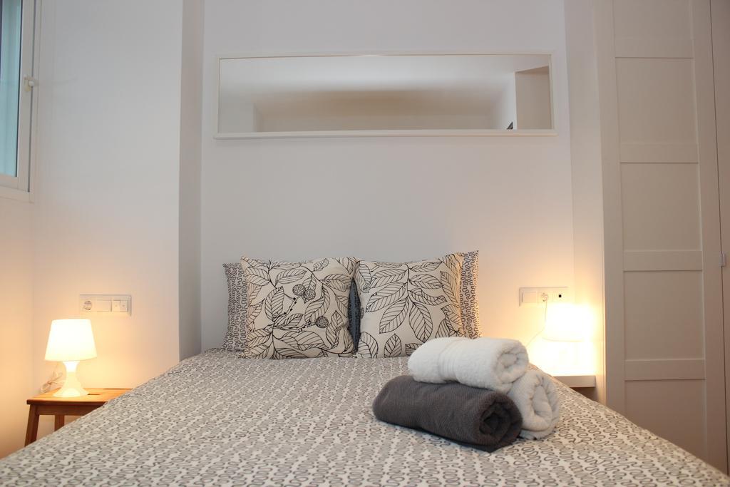 מאלגה Apartamentos Clavero חדר תמונה