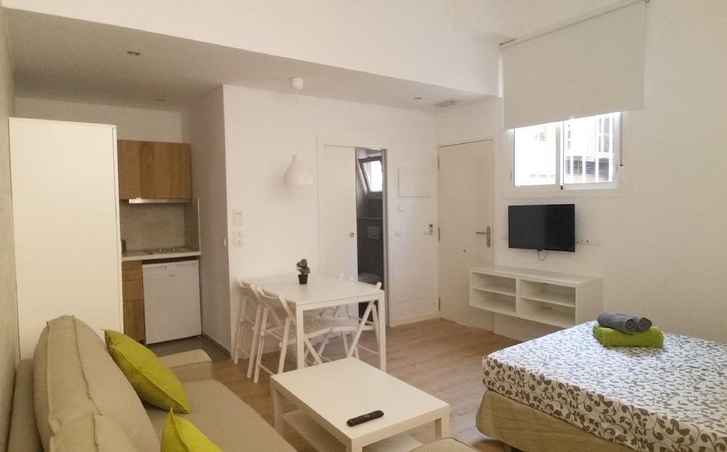 מאלגה Apartamentos Clavero מראה חיצוני תמונה