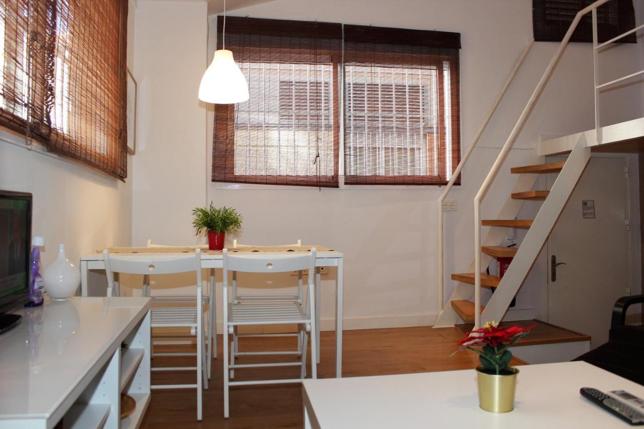 מאלגה Apartamentos Clavero מראה חיצוני תמונה